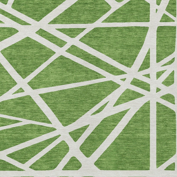 Homeroots 3' Stylish Beige And Ivory Geometric Washable Area Rug For Indoor And Outdoor Spaces - Durable Design 5' X 8' Polyester 600445