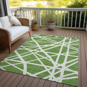 HomeRoots 5' Geometric Green and Ivory Washable Area Rug for Indoor Outdoor Use, Stylish and Durable Design 8' X 10' 600447