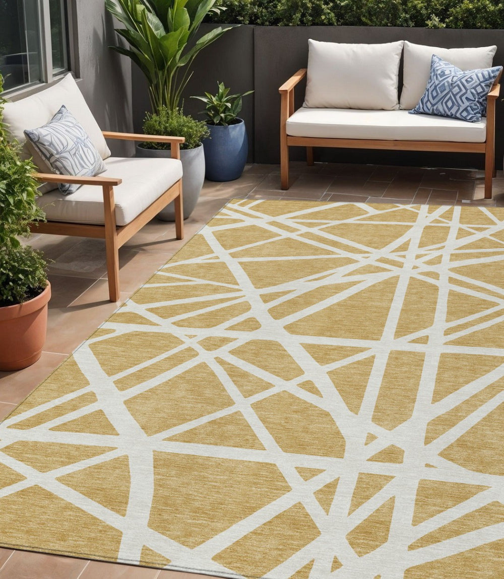 HomeRoots 5' Gold and Ivory Geometric Area Rug – Stylish, Washable, Durable for Indoor or Outdoor Spaces 5' X 8' 600451