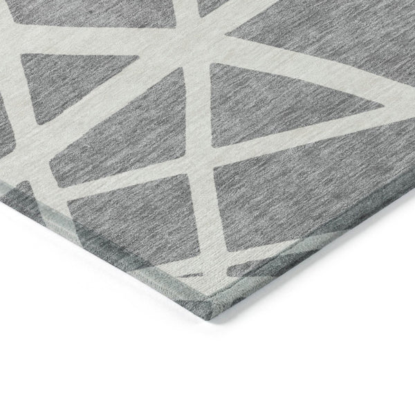 HomeRoots 5' Stylish Gray and Ivory Geometric Washable Area Rug for Indoor and Outdoor Spaces, Easy Care 10' X 14' 600461