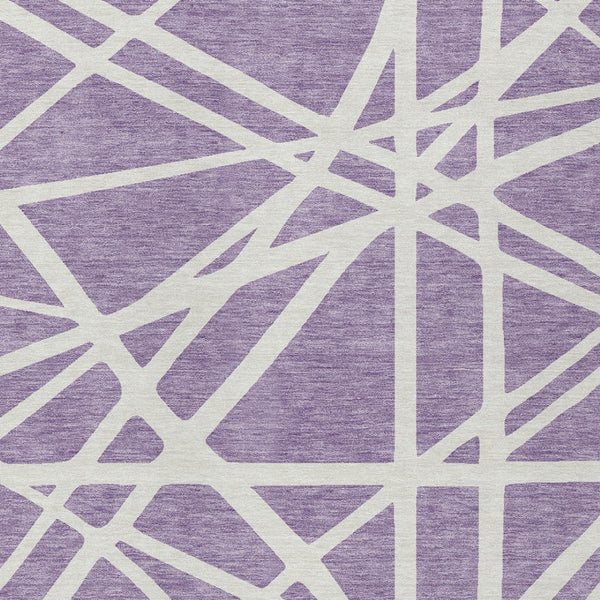 Homeroots 3' Stylish Beige And Ivory Geometric Washable Area Rug For Indoor And Outdoor Spaces - Durable Design 5' X 8' Polyester 600469