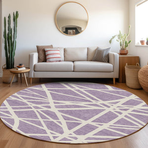 Homeroots 3' Stylish Beige And Ivory Geometric Washable Area Rug For Indoor And Outdoor Spaces - Durable Design 8' Round Polyester 600470