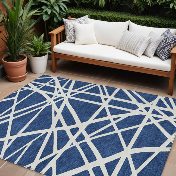 HomeRoots 5' Navy Blue and Ivory Geometric Area Rug - Stylish, Washable Rug for Indoor and Outdoor Spaces 10' X 14' 600479
