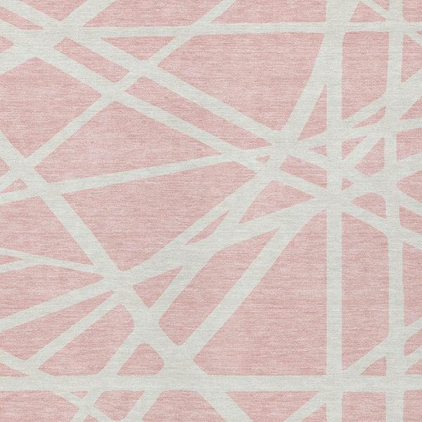 Homeroots 3' Stylish Beige And Ivory Geometric Washable Area Rug For Indoor And Outdoor Spaces - Durable Design 5' X 8' Polyester 600481