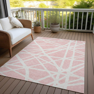 Homeroots 3' Stylish Beige And Ivory Geometric Washable Area Rug For Indoor And Outdoor Spaces - Durable Design 8' X 10' Polyester 600483