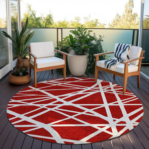 Homeroots 3' Stylish Beige And Ivory Geometric Washable Area Rug For Indoor And Outdoor Spaces - Durable Design 8' Round Polyester 600488