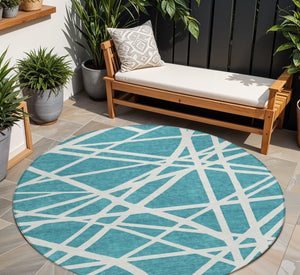 Homeroots 3' Stylish Beige And Ivory Geometric Washable Area Rug For Indoor And Outdoor Spaces - Durable Design 8' Round Polyester 600494