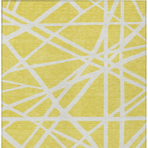 Homeroots 3' Stylish Beige And Ivory Geometric Washable Area Rug For Indoor And Outdoor Spaces - Durable Design 3' X 5' Polyester 600498