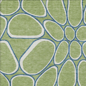 Homeroots 3' Artichoke Green And Ivory Abstract Washable Area Rug For Indoor And Outdoor Use, Durable Design 8' X 10' Polyester 600507