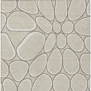 Homeroots 3' Artichoke Green And Ivory Abstract Washable Area Rug For Indoor And Outdoor Use, Durable Design 5' X 8' Polyester 600511