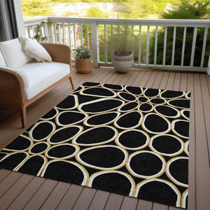 Homeroots 3' Artichoke Green And Ivory Abstract Washable Area Rug For Indoor And Outdoor Use, Durable Design 3' X 5' Polyester 600516