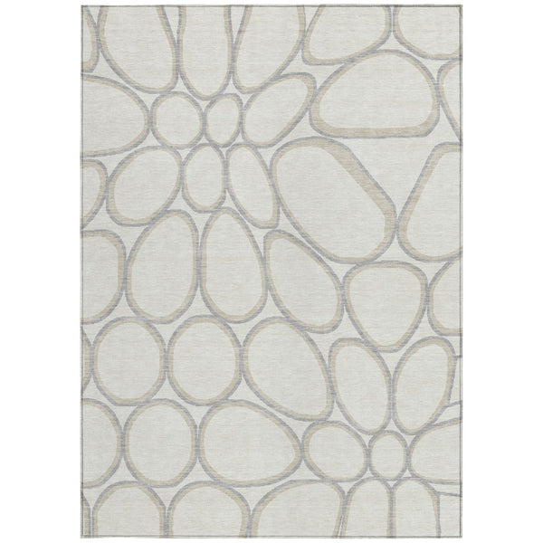 Homeroots 3' Artichoke Green And Ivory Abstract Washable Area Rug For Indoor And Outdoor Use, Durable Design 3' X 5' Polyester 600540
