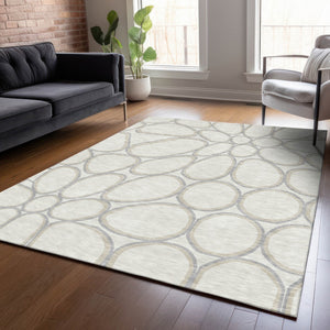 Homeroots 3' Artichoke Green And Ivory Abstract Washable Area Rug For Indoor And Outdoor Use, Durable Design 3' X 5' Polyester 600540