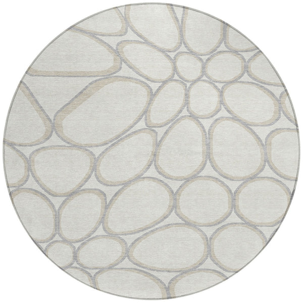 Homeroots 3' Artichoke Green And Ivory Abstract Washable Area Rug For Indoor And Outdoor Use, Durable Design 8' Round Polyester 600542
