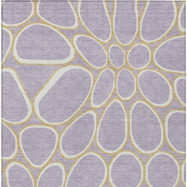Homeroots 3' Artichoke Green And Ivory Abstract Washable Area Rug For Indoor And Outdoor Use, Durable Design 5' X 8' Polyester 600547