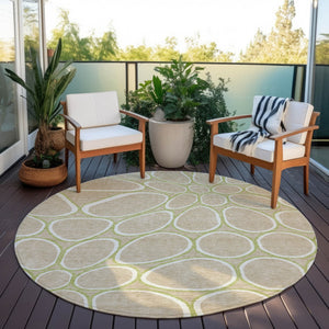 Homeroots 3' Artichoke Green And Ivory Abstract Washable Area Rug For Indoor And Outdoor Use, Durable Design 8' Round Polyester 600566
