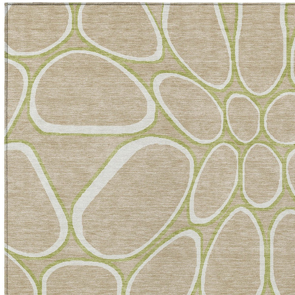 Homeroots 3' Artichoke Green And Ivory Abstract Washable Area Rug For Indoor And Outdoor Use, Durable Design 8' X 10' Polyester 600567