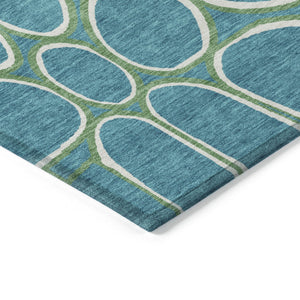 Homeroots 3' Artichoke Green And Ivory Abstract Washable Area Rug For Indoor And Outdoor Use, Durable Design 5' X 8' Polyester 600571