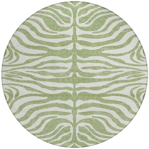 Homeroots 3' Artichoke Green And Ivory Animal Print Washable Area Rug For Indoor Or Outdoor Use, Durable Style 8' Round Polyester 600578