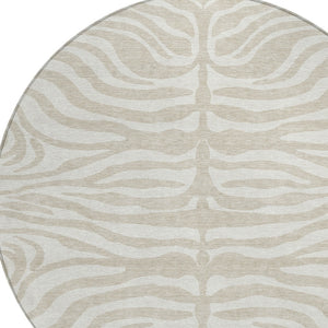 Homeroots 3' Artichoke Green And Ivory Animal Print Washable Area Rug For Indoor Or Outdoor Use, Durable Style 8' Round Polyester 600584
