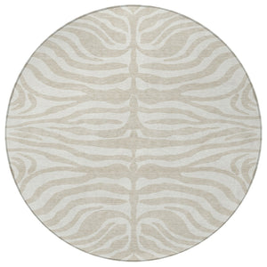 Homeroots 3' Artichoke Green And Ivory Animal Print Washable Area Rug For Indoor Or Outdoor Use, Durable Style 8' Round Polyester 600584