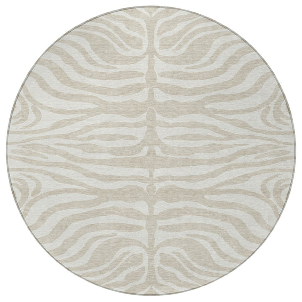 Homeroots 3' Artichoke Green And Ivory Animal Print Washable Area Rug For Indoor Or Outdoor Use, Durable Style 8' Round Polyester 600584