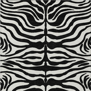 Homeroots 3' Artichoke Green And Ivory Animal Print Washable Area Rug For Indoor Or Outdoor Use, Durable Style 3' X 5' Polyester 600588