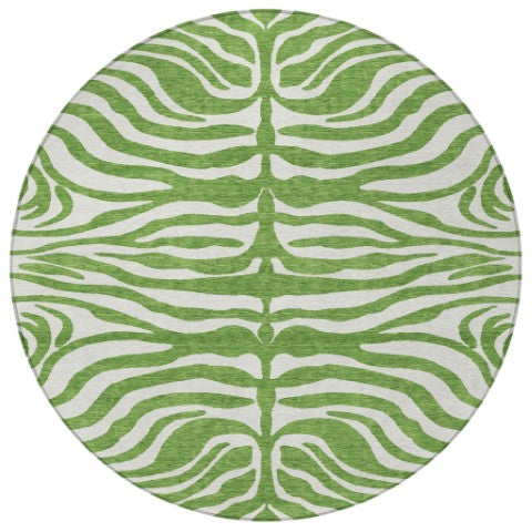 Homeroots 3' Artichoke Green And Ivory Animal Print Washable Area Rug For Indoor Or Outdoor Use, Durable Style 8' Round Polyester 600608