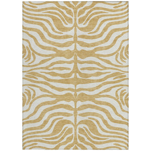 Homeroots 3' Artichoke Green And Ivory Animal Print Washable Area Rug For Indoor Or Outdoor Use, Durable Style 5' X 8' Polyester 600613