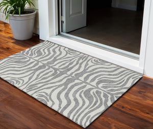 Homeroots 3' Artichoke Green And Ivory Animal Print Washable Area Rug For Indoor Or Outdoor Use, Durable Style 3' X 5' Polyester 600618
