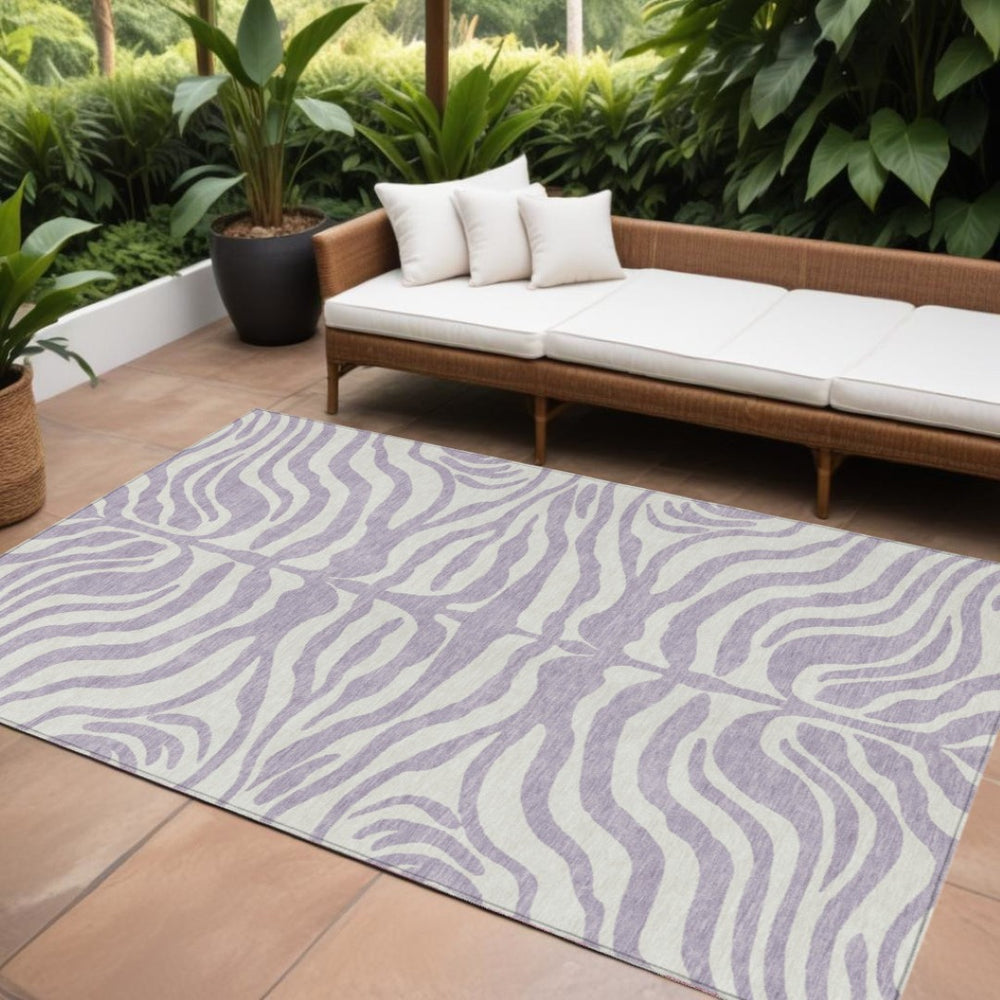 HomeRoots 9' X 12' Indoor Outdoor Lavender & Ivory Animal Print Rug – Durable, Stylish, Washable & Versatile! 600628