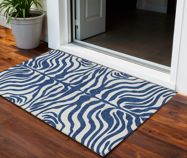 Homeroots 3' Artichoke Green And Ivory Animal Print Washable Area Rug For Indoor Or Outdoor Use, Durable Style 3' X 5' Polyester 600630