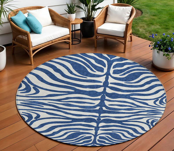 Homeroots 3' Artichoke Green And Ivory Animal Print Washable Area Rug For Indoor Or Outdoor Use, Durable Style 8' Round Polyester 600632