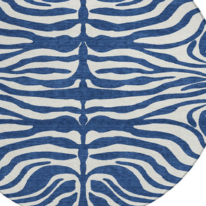 Homeroots 3' Artichoke Green And Ivory Animal Print Washable Area Rug For Indoor Or Outdoor Use, Durable Style 8' Round Polyester 600632