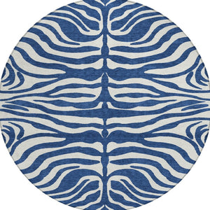 Homeroots 3' Artichoke Green And Ivory Animal Print Washable Area Rug For Indoor Or Outdoor Use, Durable Style 8' Round Polyester 600632