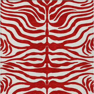 Homeroots 3' Artichoke Green And Ivory Animal Print Washable Area Rug For Indoor Or Outdoor Use, Durable Style 5' X 8' Polyester 600649