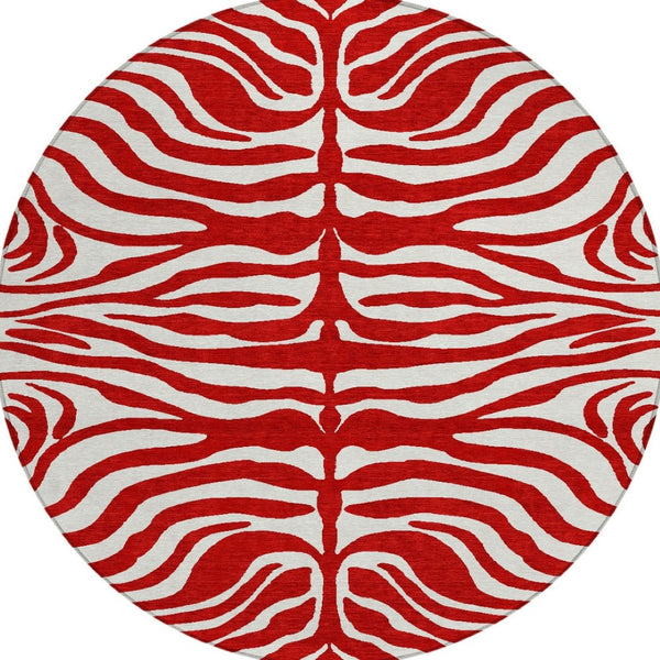 Homeroots 3' Artichoke Green And Ivory Animal Print Washable Area Rug For Indoor Or Outdoor Use, Durable Style 8' Round Polyester 600650