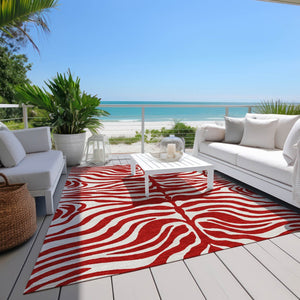 Homeroots 3' Artichoke Green And Ivory Animal Print Washable Area Rug For Indoor Or Outdoor Use, Durable Style 9' X 12' Polyester 600652