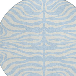 Homeroots 3' Artichoke Green And Ivory Animal Print Washable Area Rug For Indoor Or Outdoor Use, Durable Style 8' Round Polyester 600656