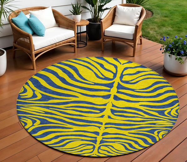Homeroots 3' Animal Print Indoor Outdoor Area Rug - Stylish Brown And Pink Design, Washable & Durable Comfort 8' Round Polyester 600716