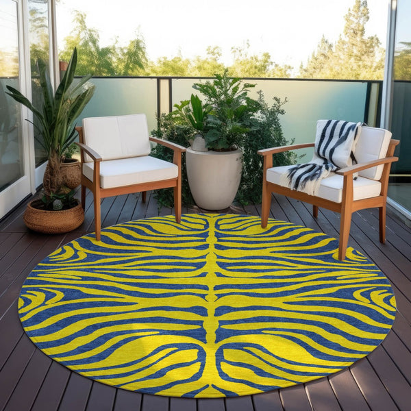 Homeroots 3' Animal Print Indoor Outdoor Area Rug - Stylish Brown And Pink Design, Washable & Durable Comfort 8' Round Polyester 600716