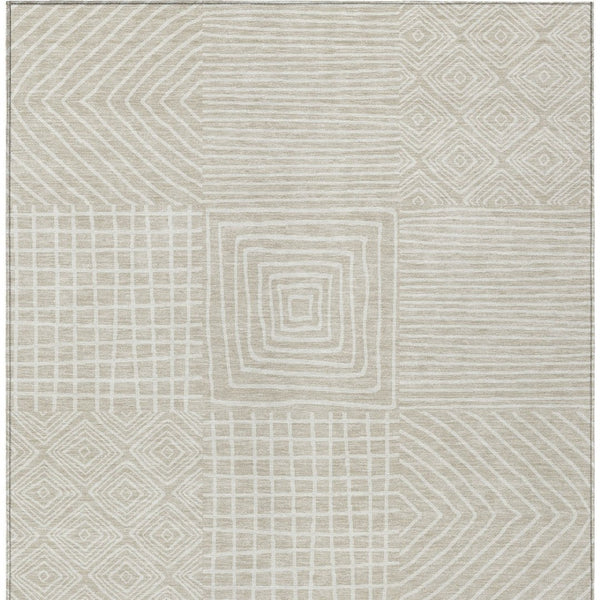 Homeroots 3' Beige And Ivory Geometric Washable Area Rug – Durable Indoor Outdoor Comfort For Any Space 5' X 8' Polyester 600721