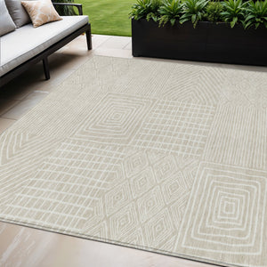 Homeroots 3' Beige And Ivory Geometric Washable Area Rug – Durable Indoor Outdoor Comfort For Any Space 5' X 8' Polyester 600721