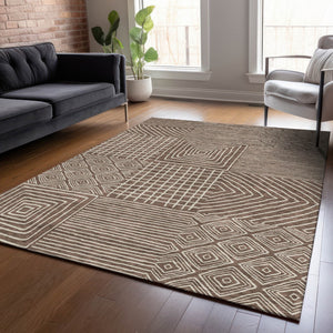 Homeroots 3' Beige And Ivory Geometric Washable Area Rug – Durable Indoor Outdoor Comfort For Any Space 9' X 12' Polyester 600730