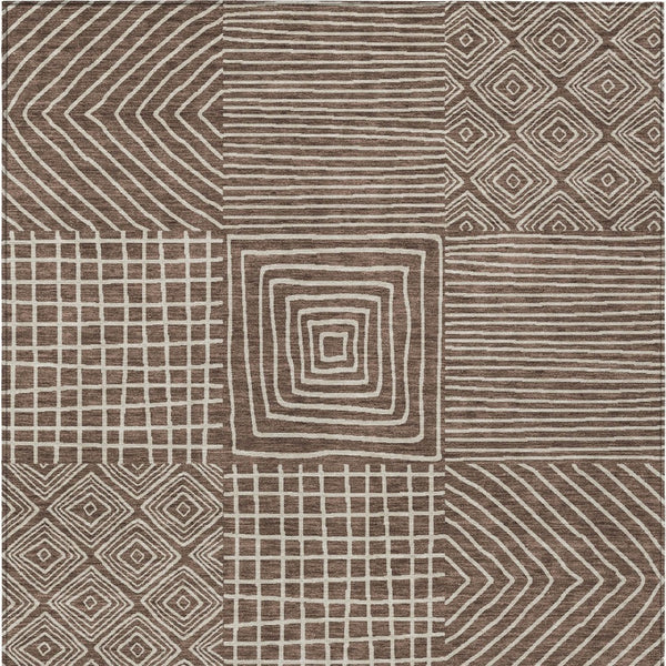 Homeroots 3' Beige And Ivory Geometric Washable Area Rug – Durable Indoor Outdoor Comfort For Any Space 10' X 14' Polyester 600731