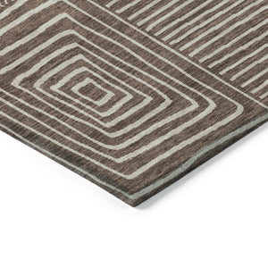 Homeroots 3' Beige And Ivory Geometric Washable Area Rug – Durable Indoor Outdoor Comfort For Any Space 10' X 14' Polyester 600731
