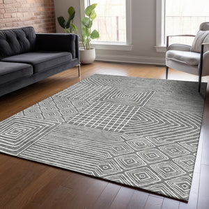 Homeroots 3' Beige And Ivory Geometric Washable Area Rug – Durable Indoor Outdoor Comfort For Any Space 5' X 8' Polyester 600733