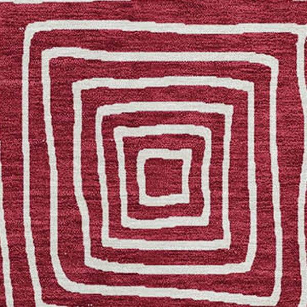 Homeroots 3' Beige And Ivory Geometric Washable Area Rug – Durable Indoor Outdoor Comfort For Any Space 10' X 14' Polyester 600743