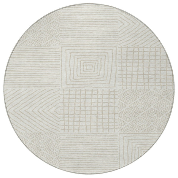 Homeroots 3' Beige And Ivory Geometric Washable Area Rug – Durable Indoor Outdoor Comfort For Any Space 8' Round Polyester 600746