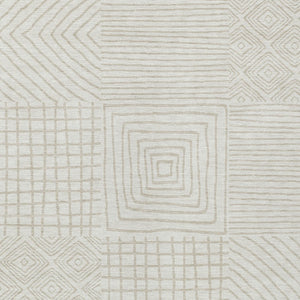 Homeroots 3' Beige And Ivory Geometric Washable Area Rug – Durable Indoor Outdoor Comfort For Any Space 10' X 14' Polyester 600749